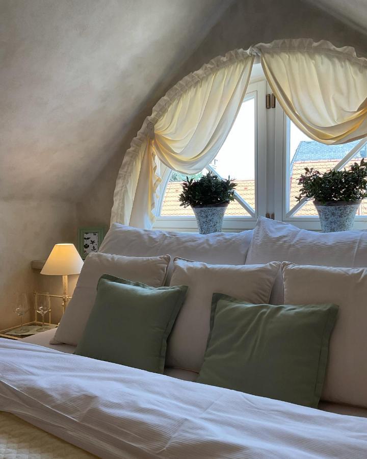 Boutique Hotel Soukenikuv Dum 库特纳霍拉 外观 照片