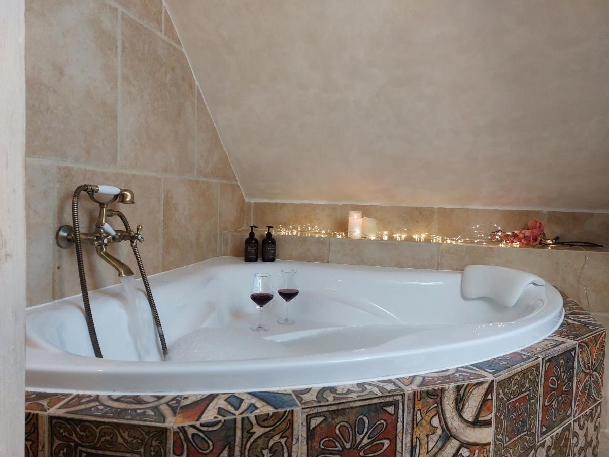 Boutique Hotel Soukenikuv Dum 库特纳霍拉 外观 照片