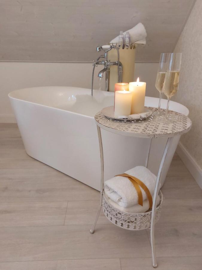 Boutique Hotel Soukenikuv Dum 库特纳霍拉 外观 照片